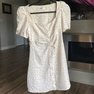 NWOT Yanga Mini Dress Puff Sleeve Flowers Size S